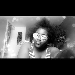 Meet your Posher, Mikiyah